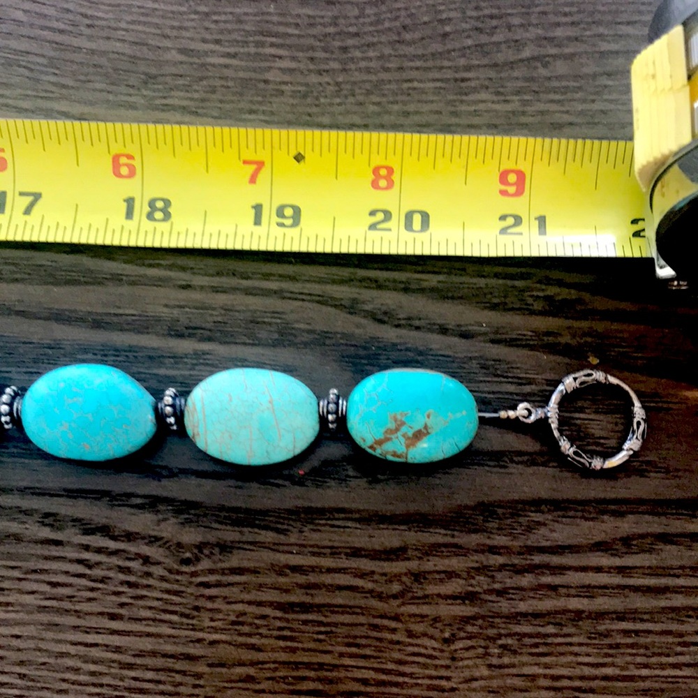 Turquoise necklace with sterling silver spacers. - Picture 4 of 6